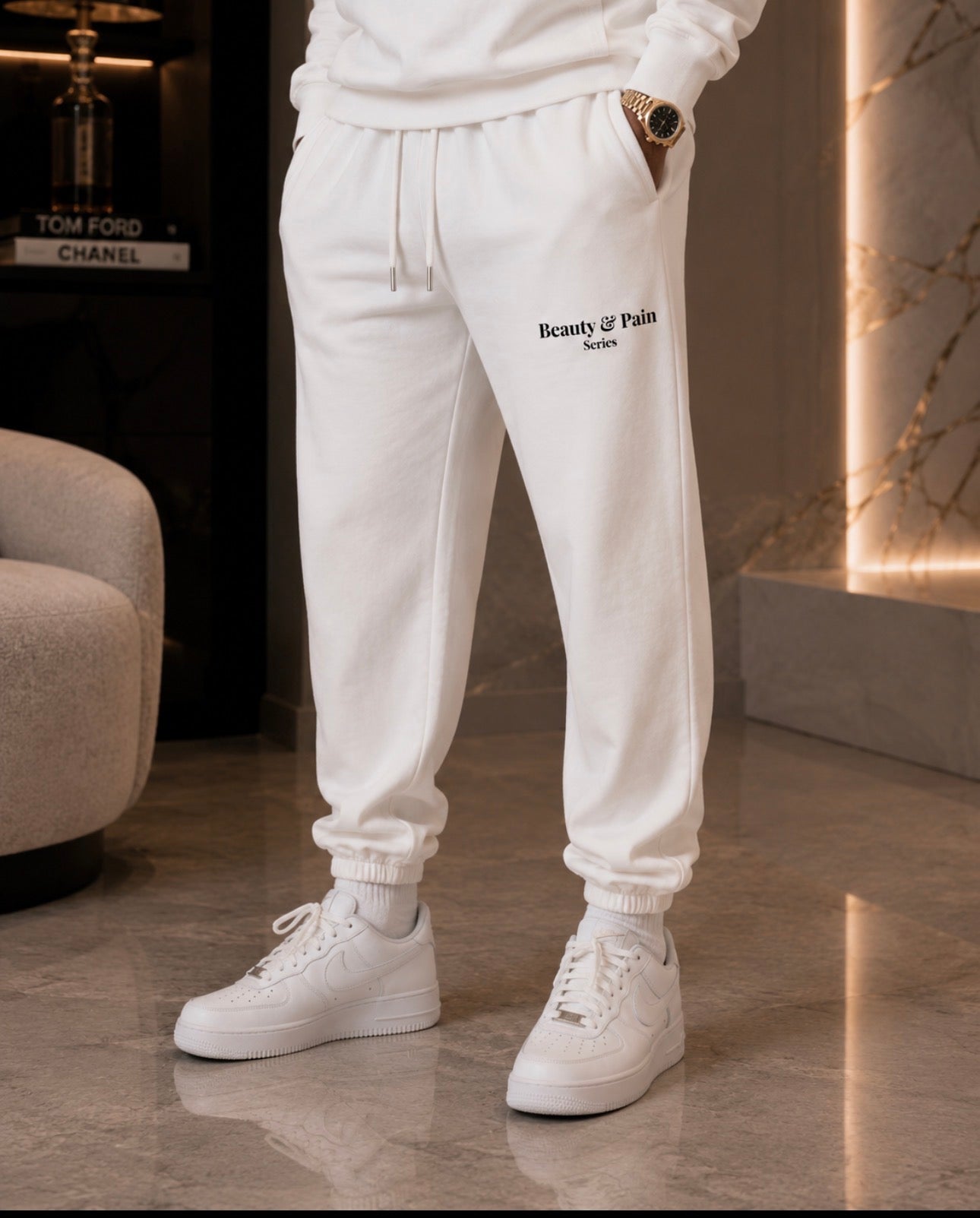 beautyandpainseries,unisex,sweatpants,streetwear,luxurybasics,bestseller,signaturecollection